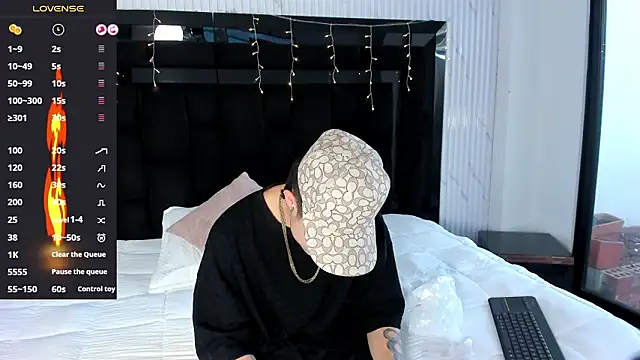 marcuscollins1  online show from 28, 2, 2026