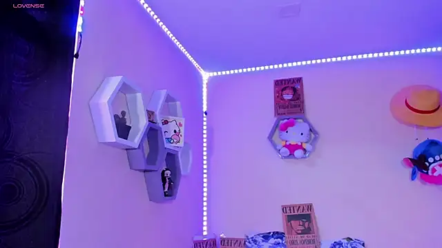 Snapshot of chloe_rockss_ chatting on 24, 2, 2025 chloe rockss online show from 24, 2, 2025