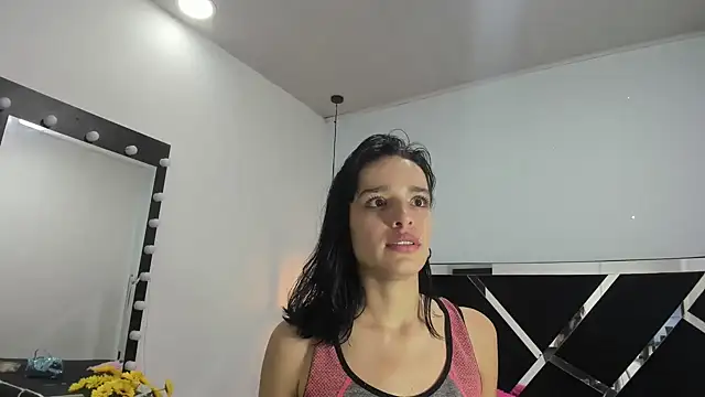 Annyrosee online show from 17, 3, 2025