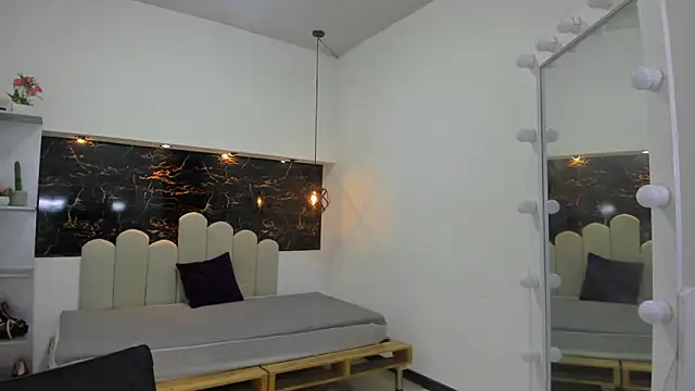 Annyrosee online show from 22, 10, 2025