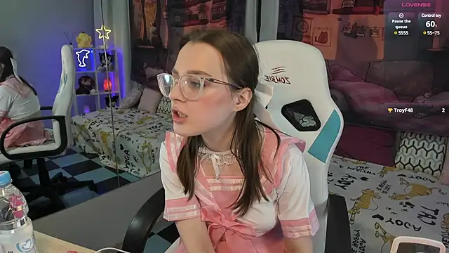 kaisajenner online show from 9, 2, 2025