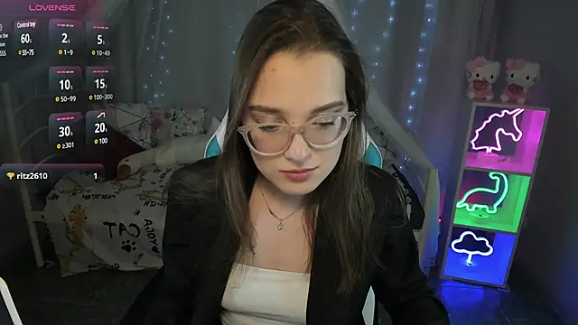 kaisajenner online show from 17, 3, 2025