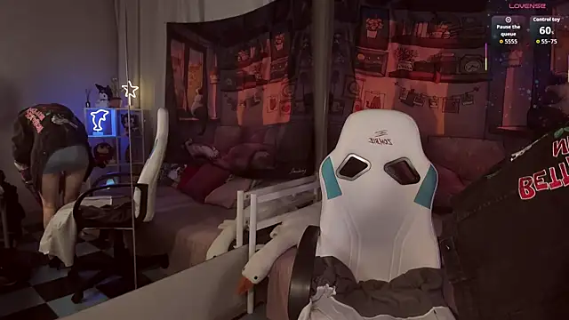 kaisajenner online show from 22, 9, 2025