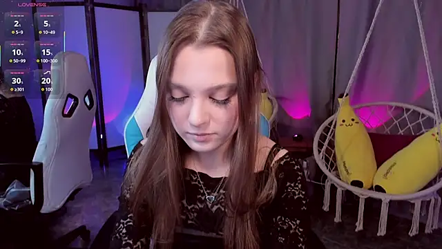 kaisajenner online show from 18, 11, 2025