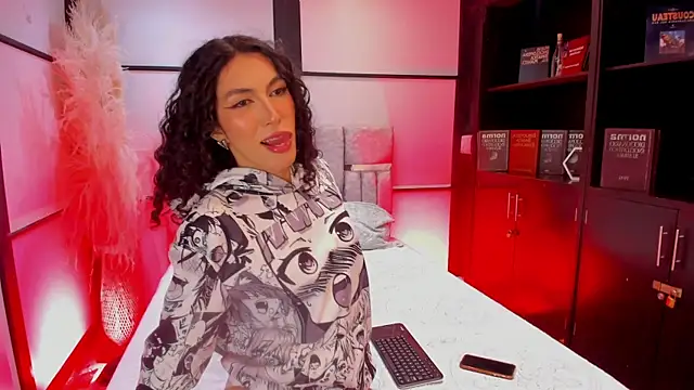 allicemackenzie online show from 15, 12, 2025