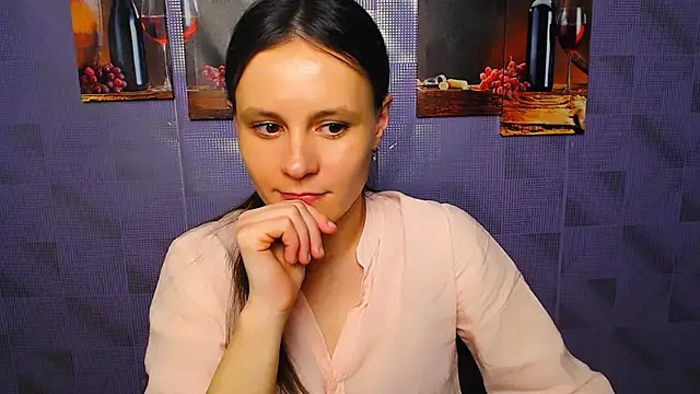 Snapshot of ValeriaHeart_ chatting on 19, 2, 2025 ValeriaHeart online show from 19, 2, 2025