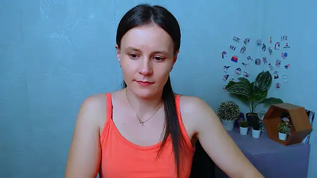 ValeriaHeart  online show from 12, 1, 2026