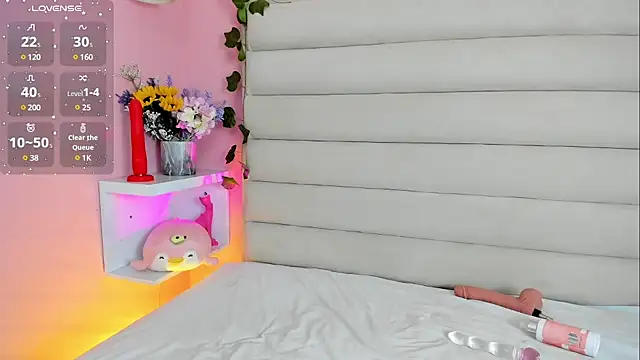 PrincessOlivee online show from 7, 3, 2025