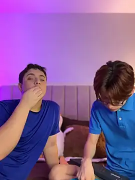 Snapshot of jacob_and_sam chatting on 13, 11, 2025 jacob and sam online show from 13, 11, 2025