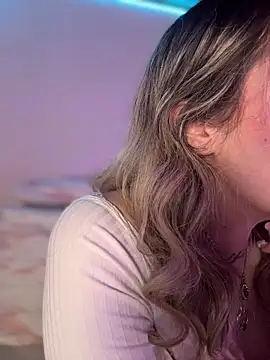 Snapshot of Lally_Valencia__ chatting on 20, 11, 2025 Lally Valencia online show from 20, 11, 2025