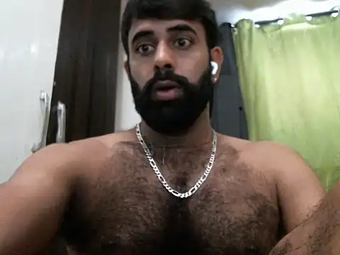 Snapshot of indianhairybull chatting on 12, 10, 2025 indianhairybull online show from 12, 10, 2025