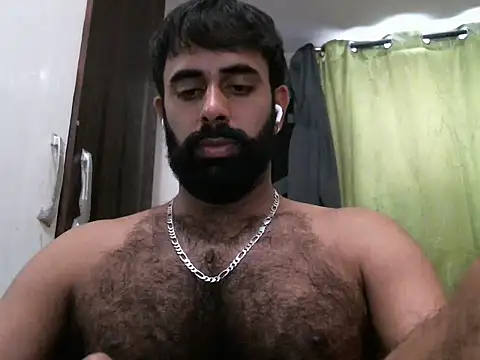 Snapshot of indianhairybull chatting on 15, 10, 2025 indianhairybull online show from 15, 10, 2025