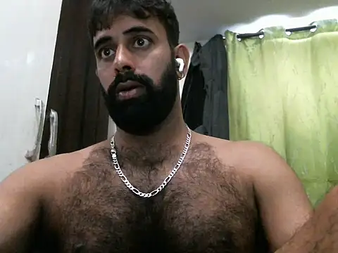 Snapshot of indianhairybull chatting on 4, 11, 2025 indianhairybull online show from 4, 11, 2025