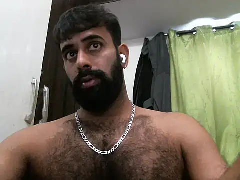 Snapshot of indianhairybull chatting on 8, 11, 2025 indianhairybull online show from 8, 11, 2025