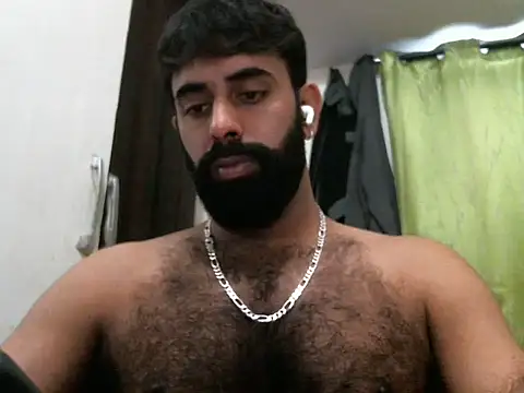 Snapshot of indianhairybull chatting on 30, 11, 2025 indianhairybull online show from 30, 11, 2025