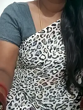 Snapshot of Tamil_Meera12 chatting on 13, 2, 2025 Tamil Meera12 online show from 13, 2, 2025