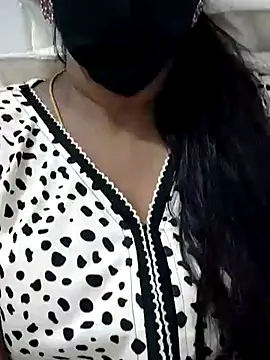 Snapshot of Tamil_Meera12 chatting on 21, 3, 2025 Tamil Meera12 online show from 21, 3, 2025