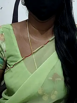 Snapshot of Tamil_Meera12 chatting on 11, 9, 2025 Tamil Meera12 online show from 11, 9, 2025