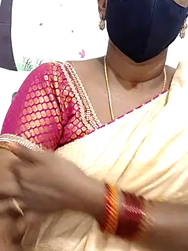 Snapshot of Tamil_Meera12 chatting on 13, 9, 2025 Tamil Meera12 online show from 13, 9, 2025