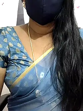 Snapshot of Tamil_Meera12 chatting on 18, 9, 2025 Tamil Meera12 online show from 18, 9, 2025