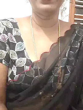 Snapshot of Tamil_Meera12 chatting on 1, 10, 2025 Tamil Meera12 online show from 1, 10, 2025