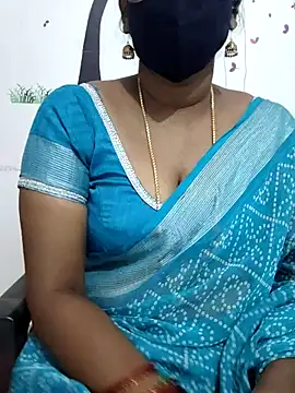 Snapshot of Tamil_Meera12 chatting on 11, 10, 2025 Tamil Meera12 online show from 11, 10, 2025