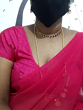 Snapshot of Tamil_Meera12 chatting on 12, 10, 2025 Tamil Meera12 online show from 12, 10, 2025