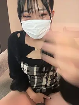 Snapshot of Rara__oo chatting on 13, 2, 2025 Rara oo online show from 13, 2, 2025