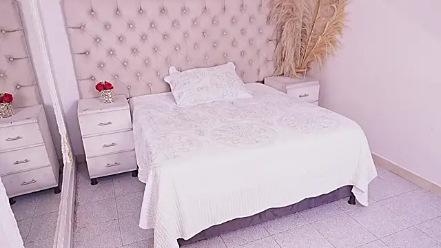 Snapshot of JhoanLeandro chatting on 21, 6, 2026 JhoanLeandro online show from 21, 6, 2026