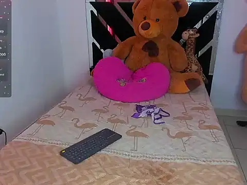 CatalinaSmith1 online show from 2, 3, 2025