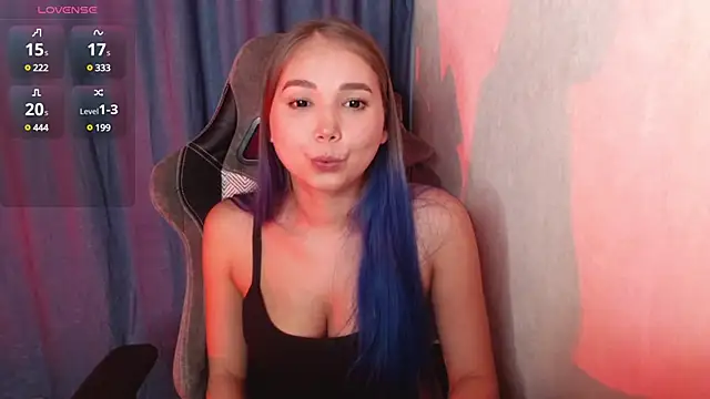 Snapshot of Stormy-Sea chatting on 18, 3, 2025 Stormy-Sea online show from 18, 3, 2025