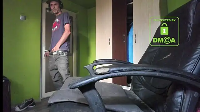 Snapshot of BigCumShoot chatting on 28, 9, 2025 BigCumShoot online show from 28, 9, 2025