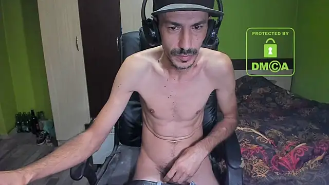 Snapshot of BigCumShoot chatting on 14, 10, 2025 BigCumShoot online show from 14, 10, 2025