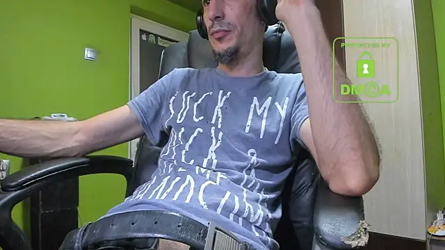 Snapshot of BigCumShoot chatting on 5, 12, 2025 BigCumShoot online show from 5, 12, 2025