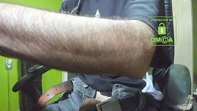 Snapshot of BigCumShoot chatting on 15, 12, 2025 BigCumShoot online show from 15, 12, 2025