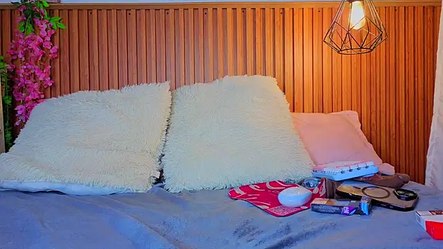 vicky bass online show from 14, 9, 2025