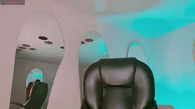 Snapshot of AmaiaHaywood chatting on 7, 11, 2025 AmaiaHaywood online show from 7, 11, 2025