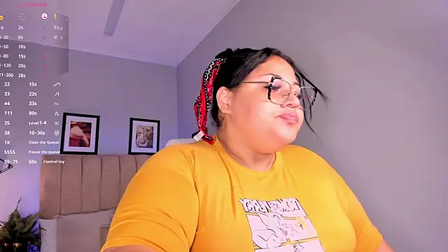 Snapshot of _michel_bbw chatting on 13, 1, 2026 michel bbw online show from 13, 1, 2026