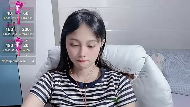 Snapshot of xunian71O chatting on 22, 2, 2025 xunian71O online show from 22, 2, 2025