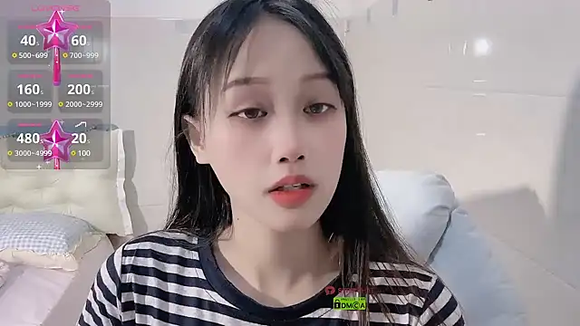 Snapshot of xunian71O chatting on 8, 3, 2025 xunian71O online show from 8, 3, 2025