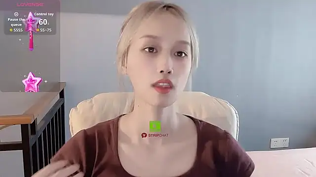 Snapshot of xunian71O chatting on 6, 1, 2026 xunian71O online show from 6, 1, 2026