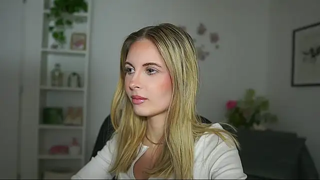 Snapshot of catecrago_ chatting on 28, 2, 2025 catecrago online show from 28, 2, 2025