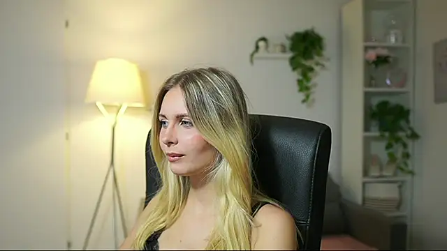 Snapshot of catecrago_ chatting on 9, 9, 2025 catecrago online show from 9, 9, 2025