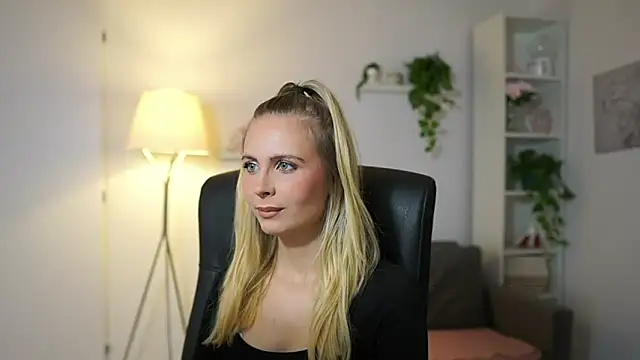 Snapshot of catecrago_ chatting on 25, 9, 2025 catecrago online show from 25, 9, 2025