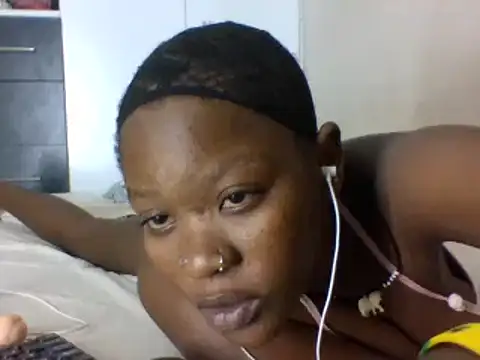 HotNSassy online show from 4, 2, 2025