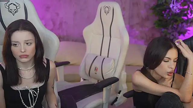 Milana angell online show from 25, 2, 2025