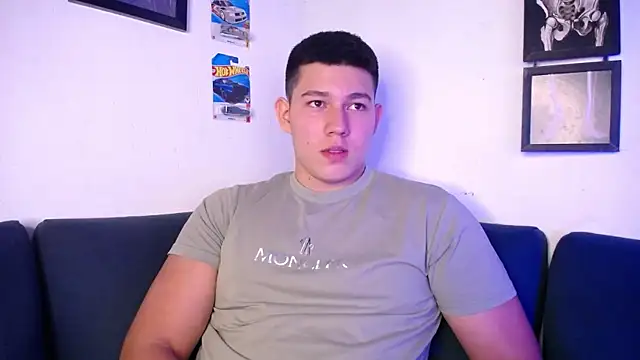 JamesCr  online show from 23, 12, 2025