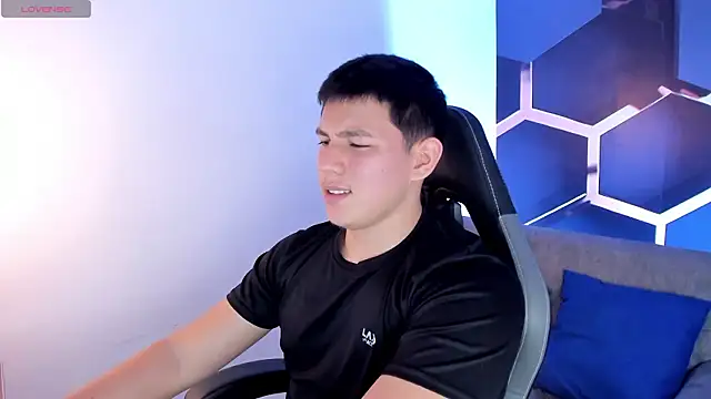 JamesCr  online show from 25, 3, 2026