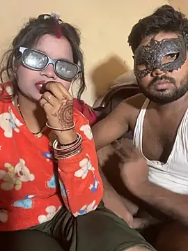 Best sexy Couple online show from 13, 1, 2026