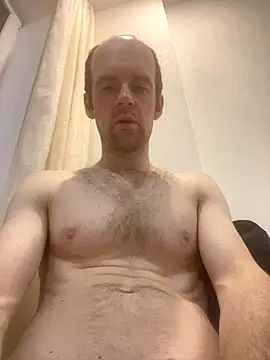 LynnAhNight online show from 24, 10, 2025